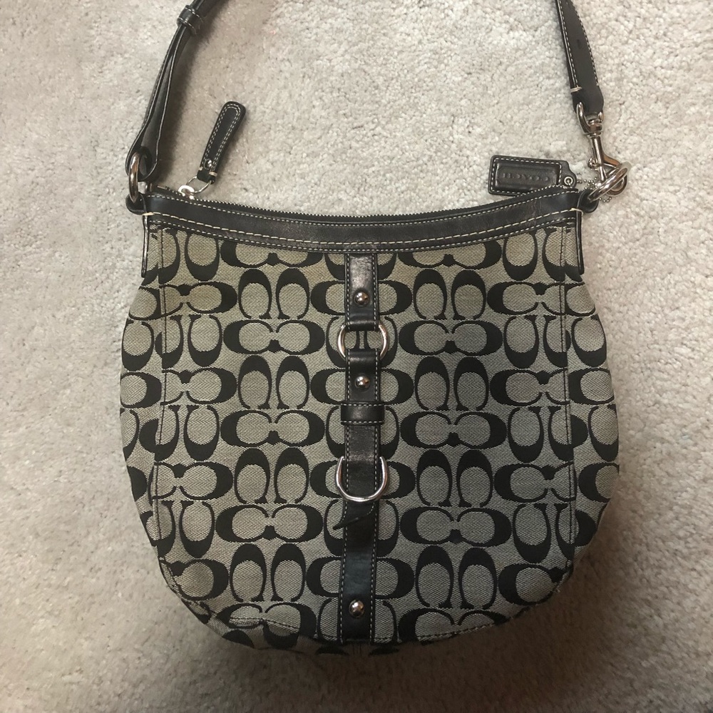 Black/gray Coach purse